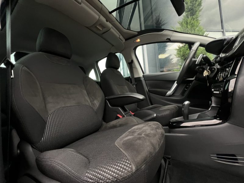 CITROEN C3 II EXCLUSIVE 1.4 VTI 95 Cv BOITE AUTO / TOIT PANO 49 200 Kms CRIT AIR 1 - GARANTIE 1 AN