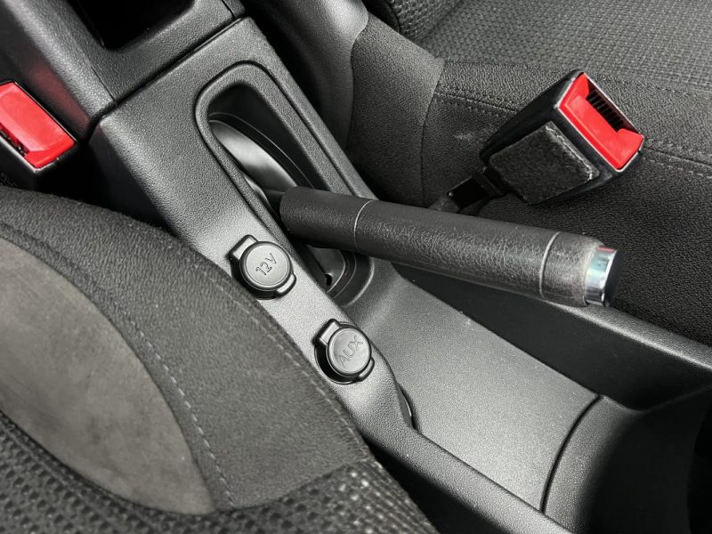 CITROEN C3 II EXCLUSIVE 1.4 VTI 95 Cv BOITE AUTO / TOIT PANO 49 200 Kms CRIT AIR 1 - GARANTIE 1 AN