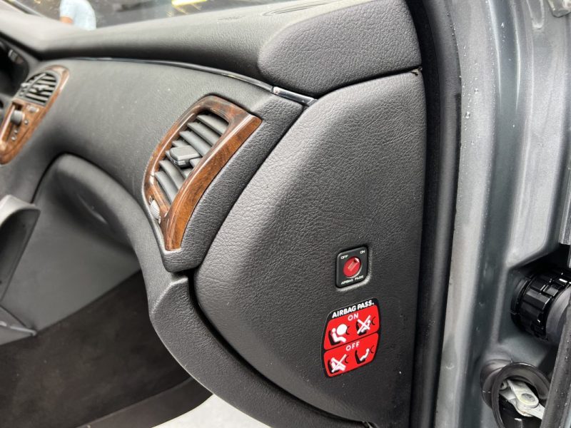 PEUGEOT 607 2.2 160 Cv VENTE EN ETAT / LIRE L'ANNONCE - 1ERE MAIN / 68 600 Kms