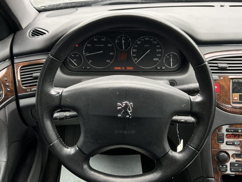 PEUGEOT 607 2.2 160 Cv VENTE EN ETAT / LIRE L'ANNONCE - 1ERE MAIN / 68 600 Kms