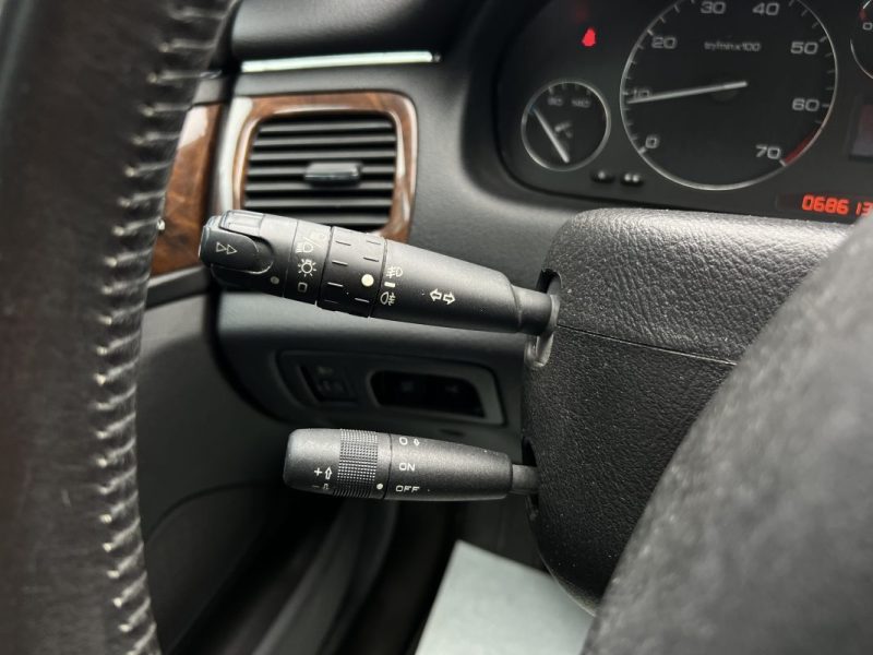 PEUGEOT 607 2.2 160 Cv VENTE EN ETAT / LIRE L'ANNONCE - 1ERE MAIN / 68 600 Kms