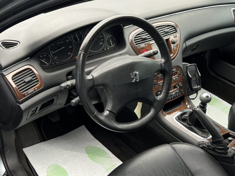 PEUGEOT 607 2.2 160 Cv VENTE EN ETAT / LIRE L'ANNONCE - 1ERE MAIN / 68 600 Kms