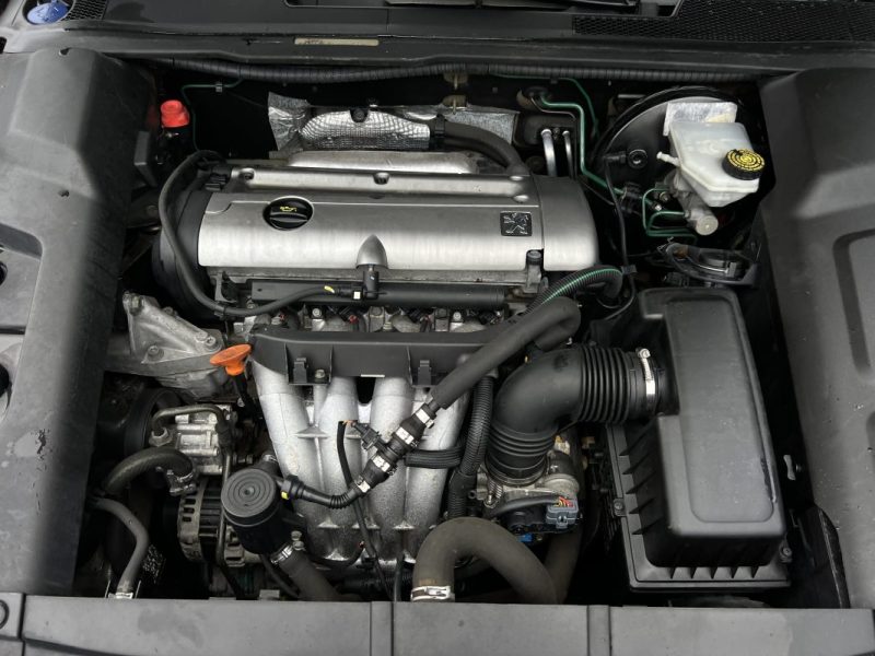 PEUGEOT 607 2.2 160 Cv VENTE EN ETAT / LIRE L'ANNONCE - 1ERE MAIN / 68 600 Kms