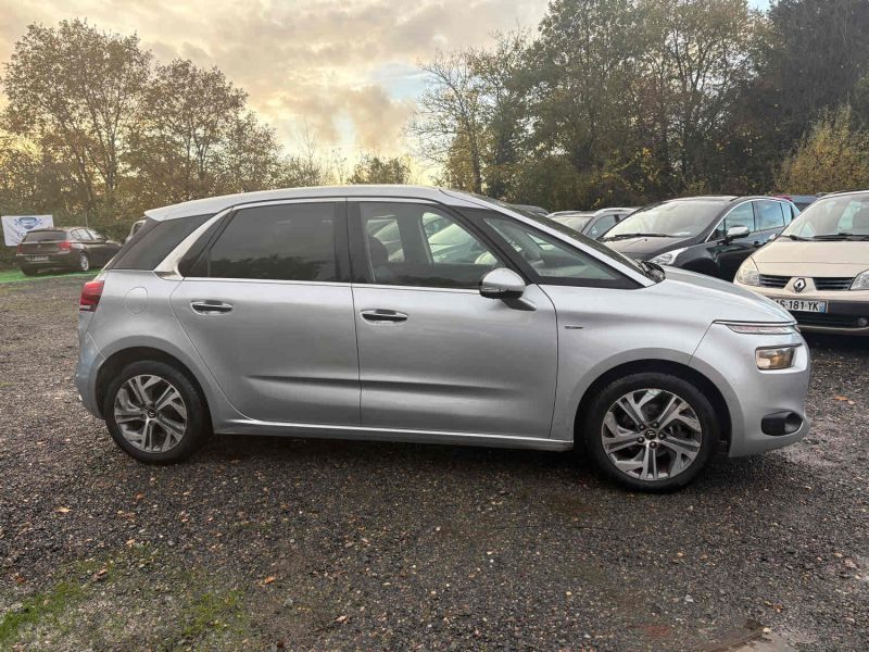 CITROEN c4 Picasso e-HDi 115cv exclusive kit embrayage, kit distribution neuf garantie, 12 mois