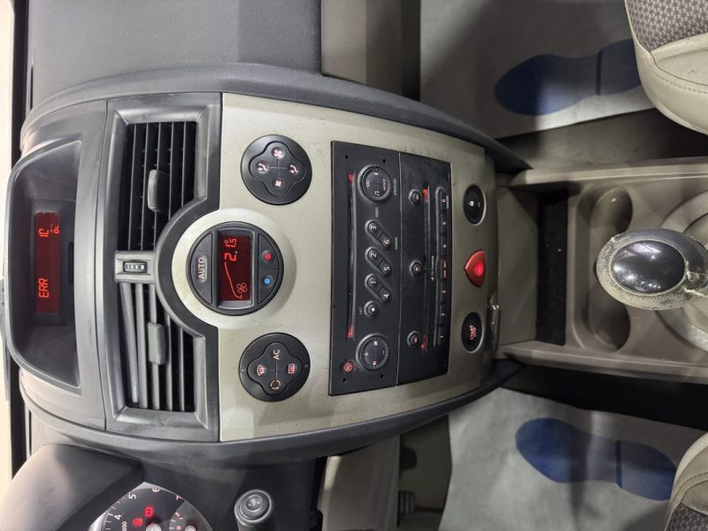 RENAULT MEGANE 2005 1.6 16V