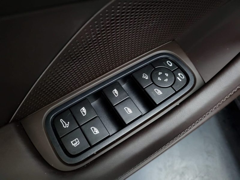 PORSCHE PANAMERA 4S E-Hybrid V6 544 ch PDK