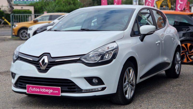 RENAULT CLIO 2019