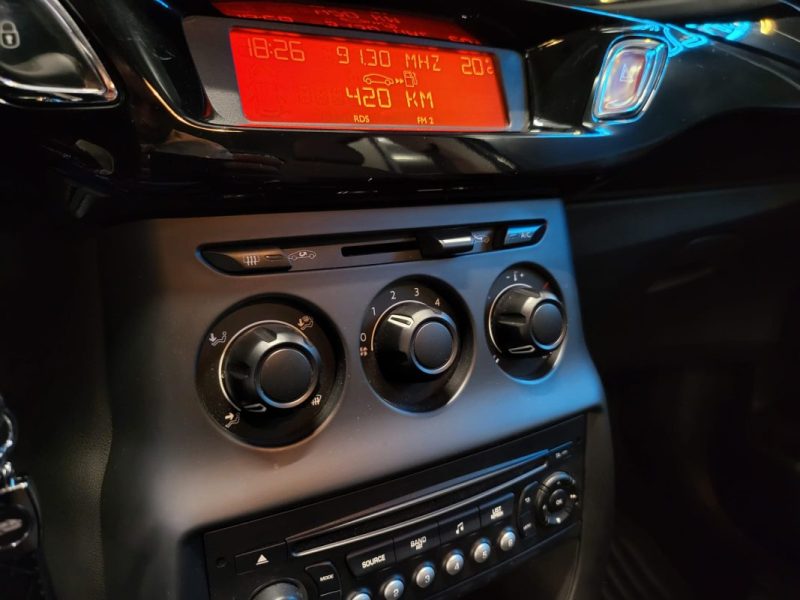 CITROEN C3 II 1.2 e-VTI 12V 82cv Attraction 2e MAIN / SUIVI COMPLET DEPUIS 2015 / DISTRIBUTION NEUVE