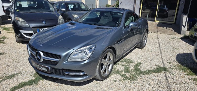 Mercedes-Benz  SLK 200 BlueEfficiency 185CV, 2012- Garantie 12Mois
