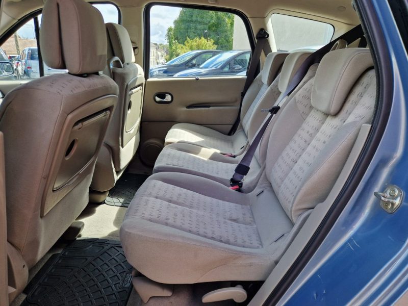 RENAULT MEGANE SCENIC 2004