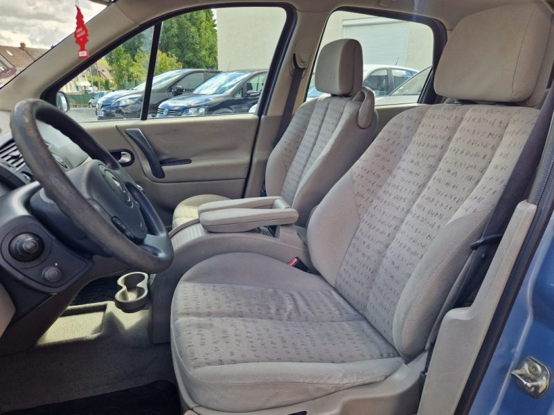 RENAULT MEGANE SCENIC 2004