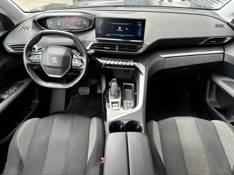 PEUGEOT 3008 1.5 BLUEHDI 130 ALLURE 
