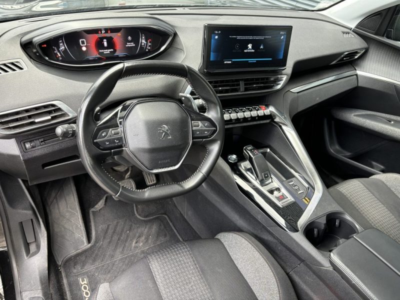 PEUGEOT 3008 1.5 BLUEHDI 130 ALLURE 