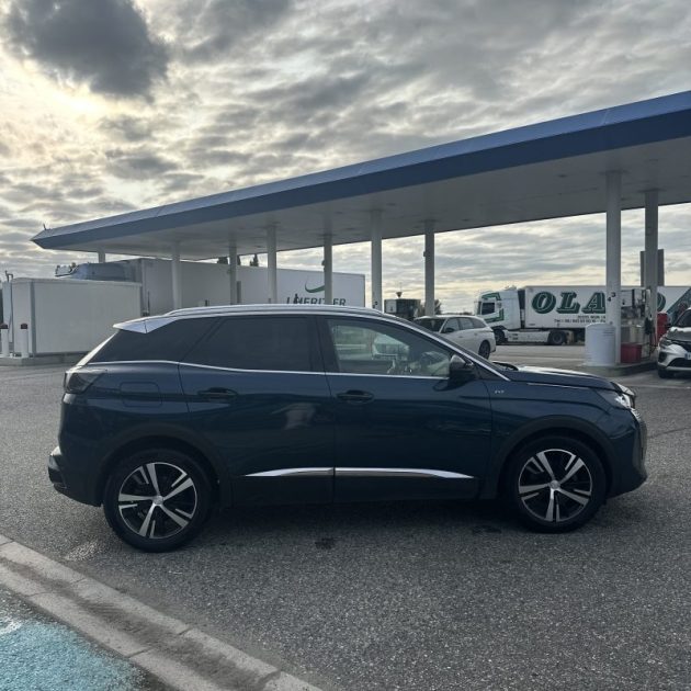 PEUGEOT 3008 1.5 BlueHDi 130ch S&S Active Pack EAT8 Garantie 12 mois 