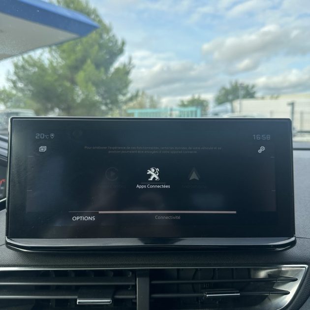 PEUGEOT 3008 1.5 BlueHDi 130ch S&S Active Pack EAT8 Garantie 12 mois 