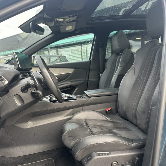 PEUGEOT 3008 1.5 BlueHDi 130ch S&S Active Pack EAT8 Garantie 12 mois 