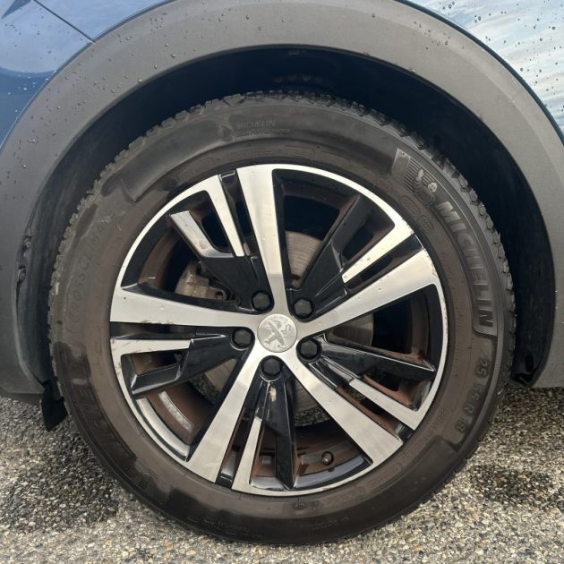 PEUGEOT 3008 1.5 BlueHDi 130ch S&S Active Pack EAT8 Garantie 12 mois 