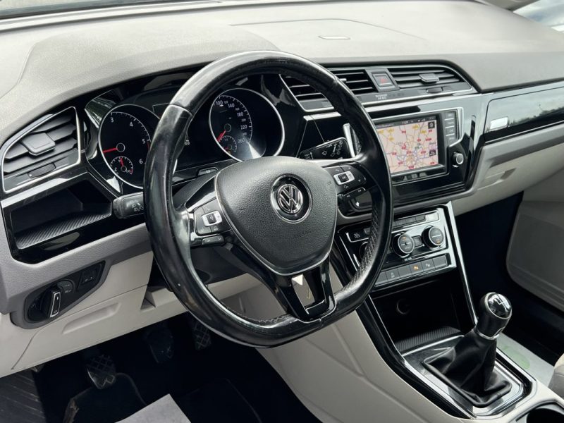 VOLKSWAGEN TOURAN III 1.6 TDI 110 Cv GPS TACTILE / CRIT AIR 2 - GARANTIE 1 AN