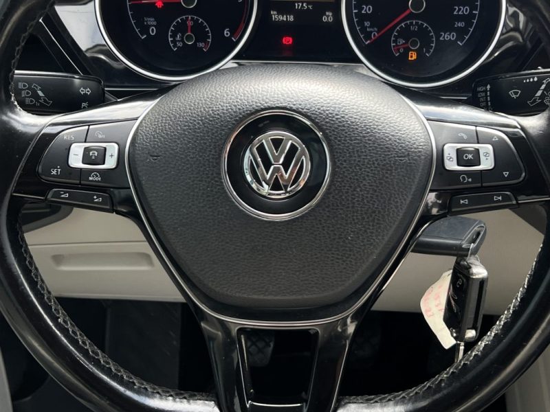 VOLKSWAGEN TOURAN III 1.6 TDI 110 Cv GPS TACTILE / CRIT AIR 2 - GARANTIE 1 AN