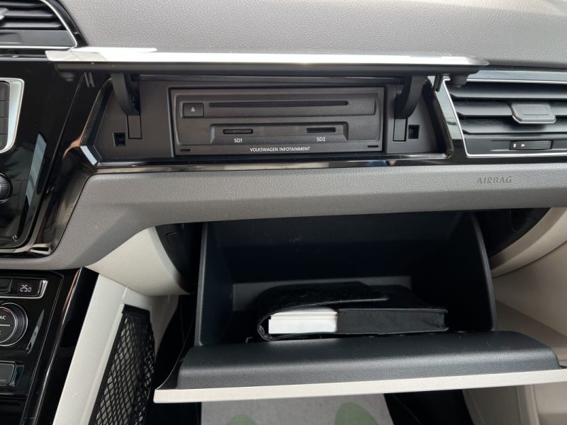 VOLKSWAGEN TOURAN III 1.6 TDI 110 Cv GPS TACTILE / CRIT AIR 2 - GARANTIE 1 AN