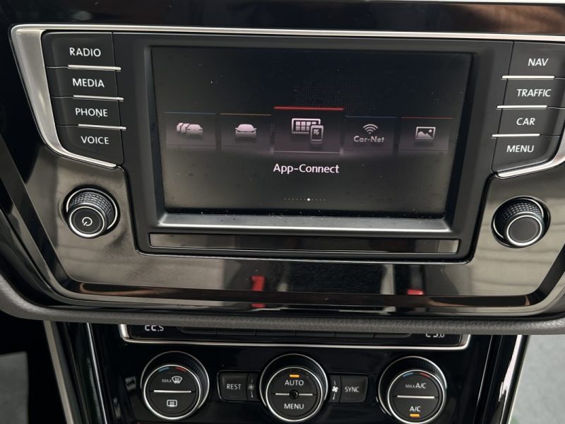 VOLKSWAGEN TOURAN III 1.6 TDI 110 Cv GPS TACTILE / CRIT AIR 2 - GARANTIE 1 AN