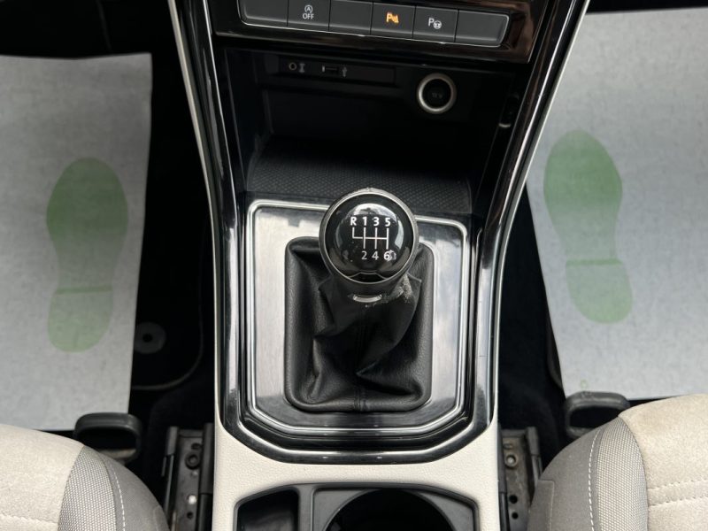 VOLKSWAGEN TOURAN III 1.6 TDI 110 Cv GPS TACTILE / CRIT AIR 2 - GARANTIE 1 AN