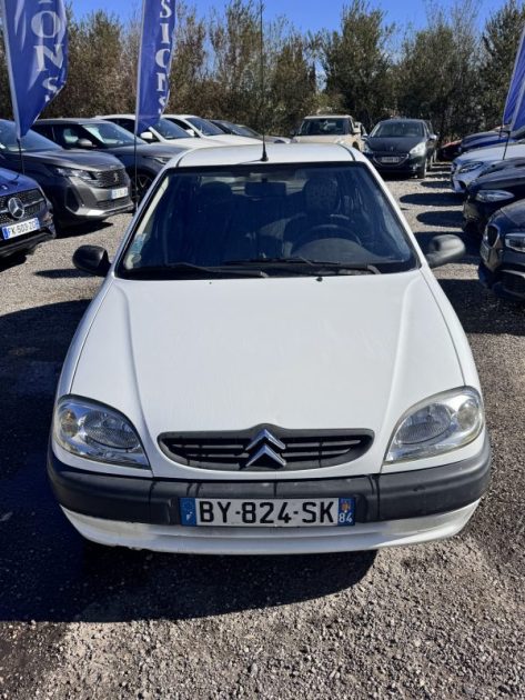 CITROEN SAXO 1.4i EXCLUSIVE BOITE AUTOMATIQUE 