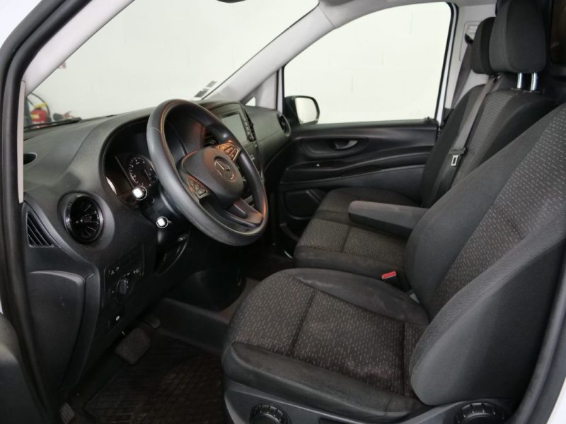 MERCEDES VITO 2020