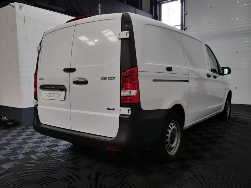 MERCEDES VITO 2020
