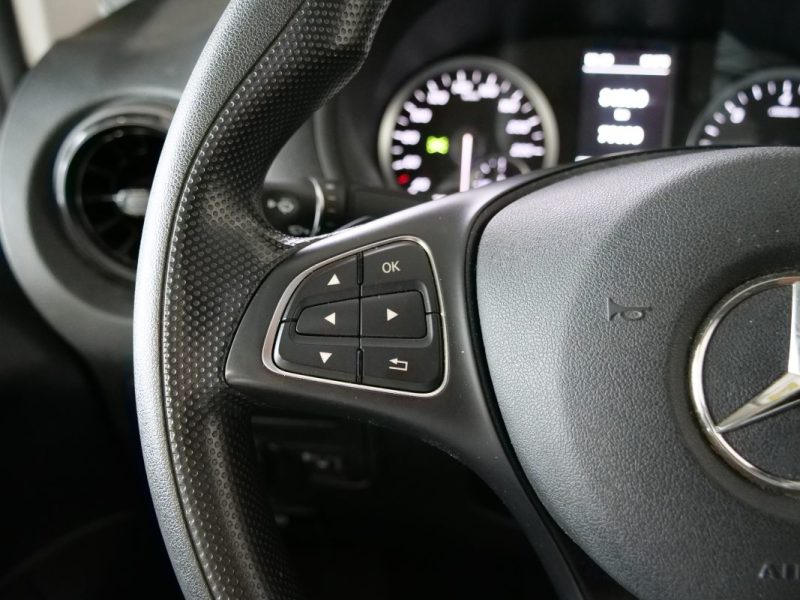 MERCEDES VITO 2020