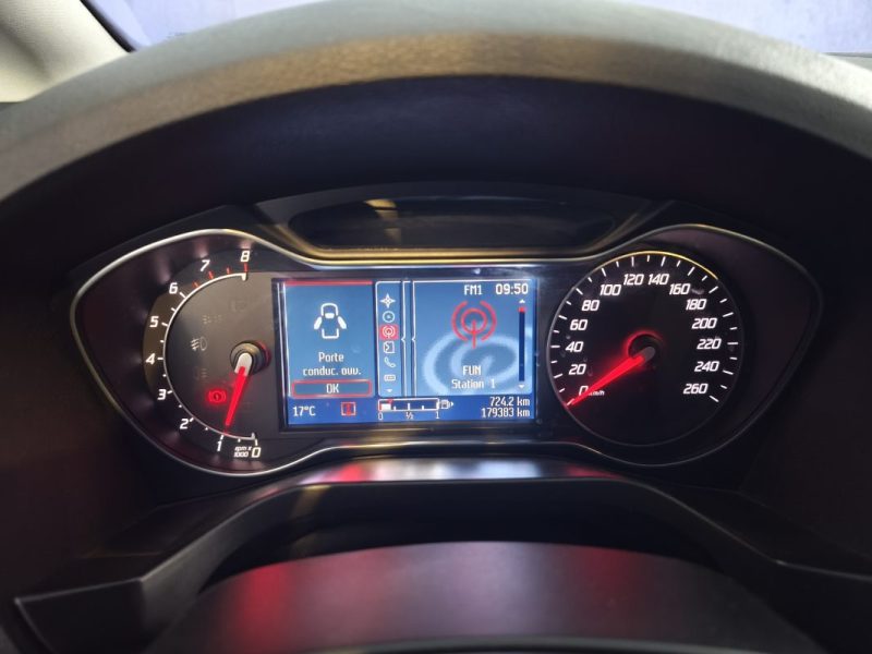 FORD FORD S-MAX 1.6 SCTI 160 Cv EDITION SNS TITANIUM - HISTORIQUE D\'ENTRETIEN - REGULATEUR DE VITESSE - RADAR AV ET AR - GPS  2013