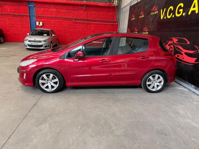 PEUGEOT 308 1.6 HDI 90 Premium 