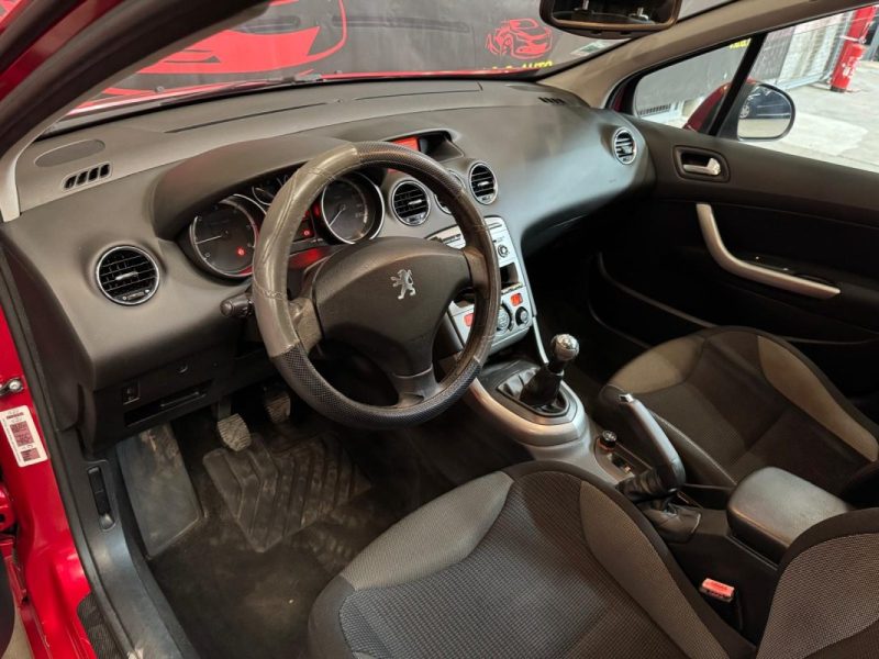 PEUGEOT 308 1.6 HDI 90 Premium 