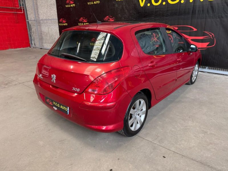 PEUGEOT 308 1.6 HDI 90 Premium 