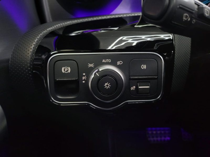 MERCEDES CLASSE A 200 D AMG Line 8G-DCT 150ch