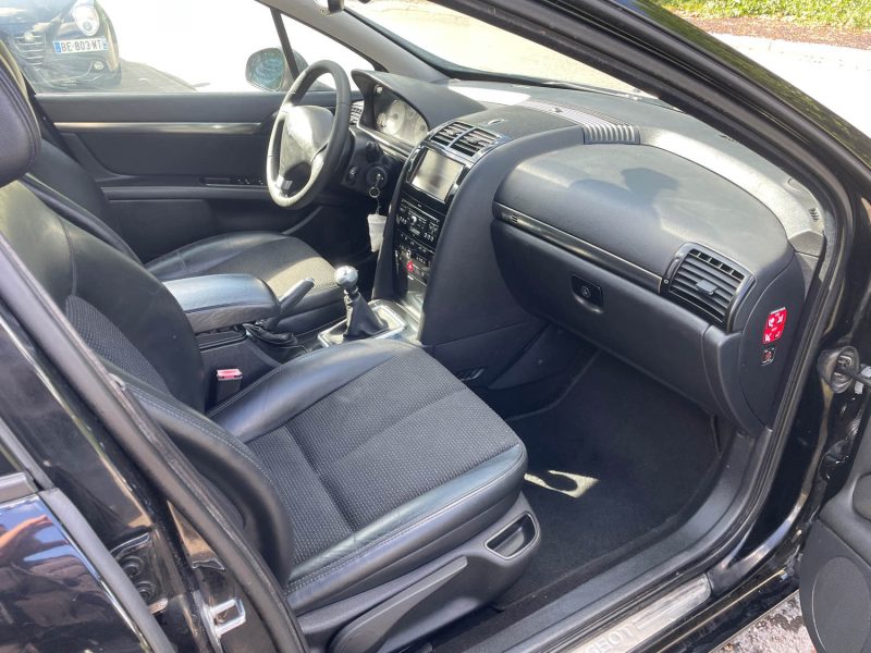 PEUGEOT 407 2.0HDI 140CH