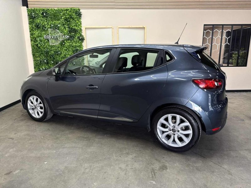 RENAULT CLIO 2018