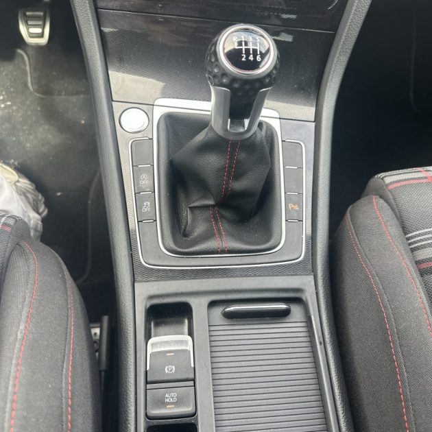 VOLKSWAGEN GOLF 2.0 TSI 230ch BlueMotion Technology GTI Performance Garantie 12 Mois 