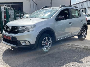 DACIA SANDERO TCE 90 SL TECHROAD