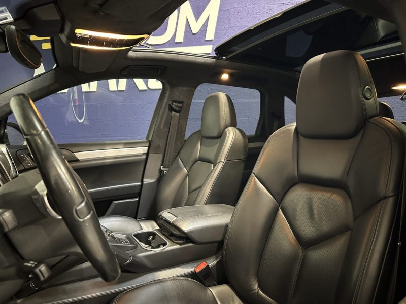 Porsche Cayenne 958 TURBO 4.8 500ch Tiptronic - Toit Ouvrant 