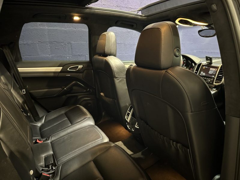 Porsche Cayenne 958 TURBO 4.8 500ch Tiptronic - Toit Ouvrant 