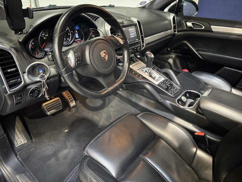 Porsche Cayenne 958 TURBO 4.8 500ch Tiptronic - Toit Ouvrant 