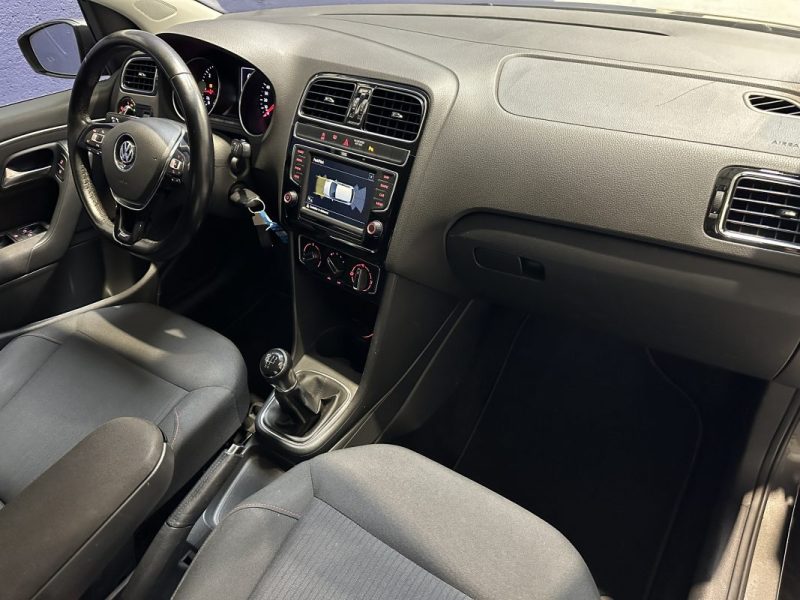 VOLKSWAGEN POLO 1.4 TDI 90ch Confortline - Carplay