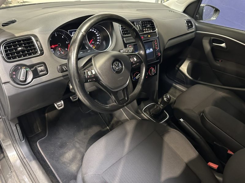 VOLKSWAGEN POLO 1.4 TDI 90ch Confortline - Carplay