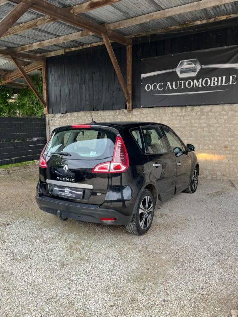 RENAULT MEGANE SCENIC 2011