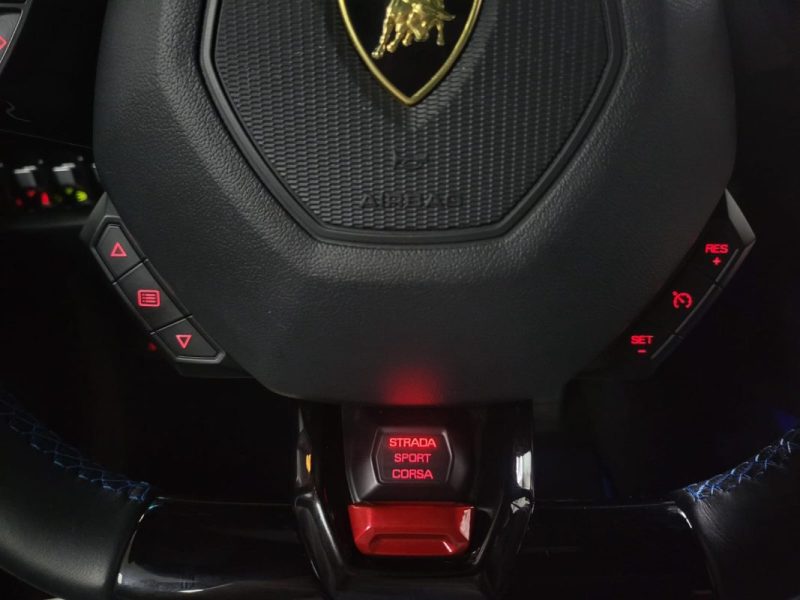 LAMBORGHINI HURACAN EVO 5.2 V10 640 4WD LDF7