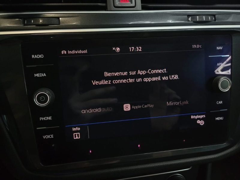 VOLKSWAGEN TIGUAN 2.0 TDI R-Line DSG7 150ch