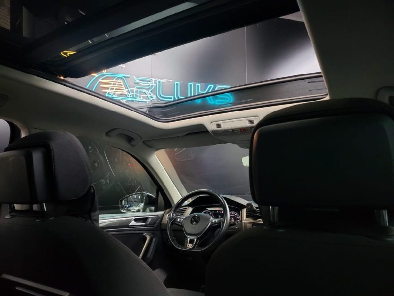 VOLKSWAGEN TIGUAN 2.0 TDI R-Line DSG7 150ch