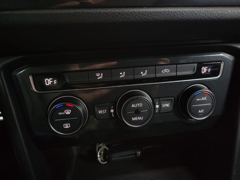 VOLKSWAGEN TIGUAN 2.0 TDI R-Line DSG7 150ch