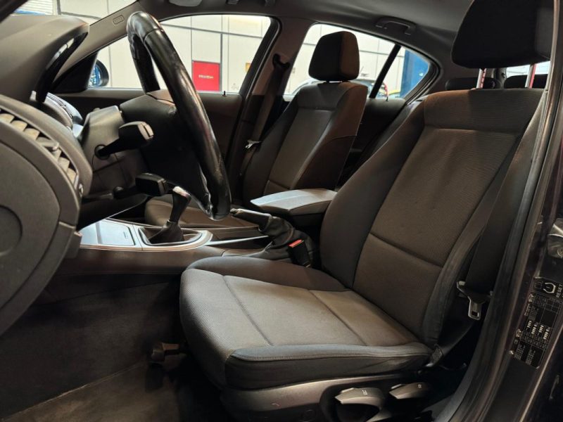 B.M.W. SERIE 1 116i 115cv Confort 